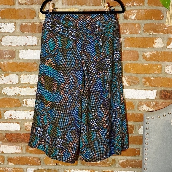 Anthropologie Essential Culottes snakeskin wide leg pants size 2 - Picture 11 of 12